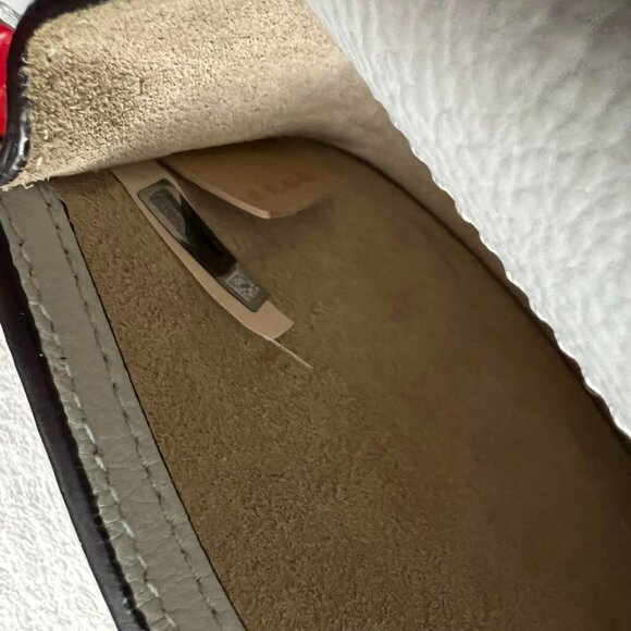 Chloe Airy Grey Leather/Suede Small Nile Bracelet Bag #17E3S1301-HEU - Picture 8 of 12